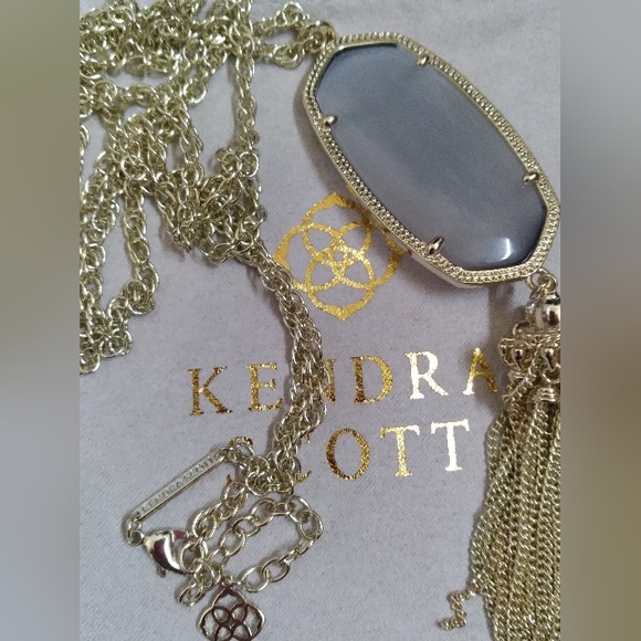 New Rayne Slate Cat's Eye Stone Tassel Necklace💞 - Picture 1 of 10